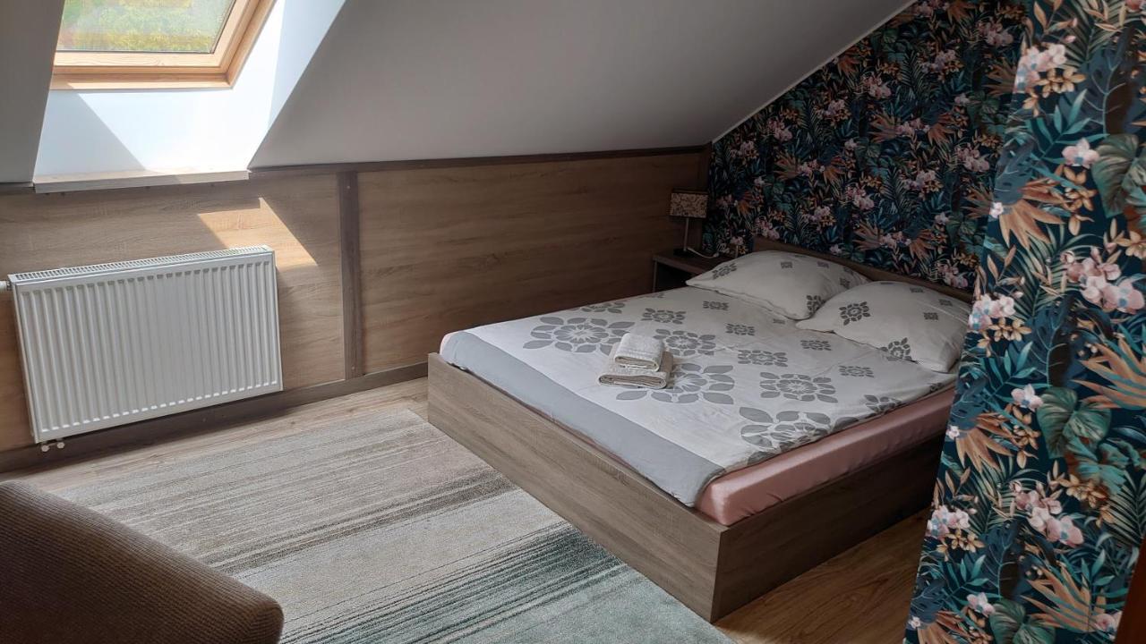 Fitnessfun Bed and Breakfast Krzyż Eksteriør billede